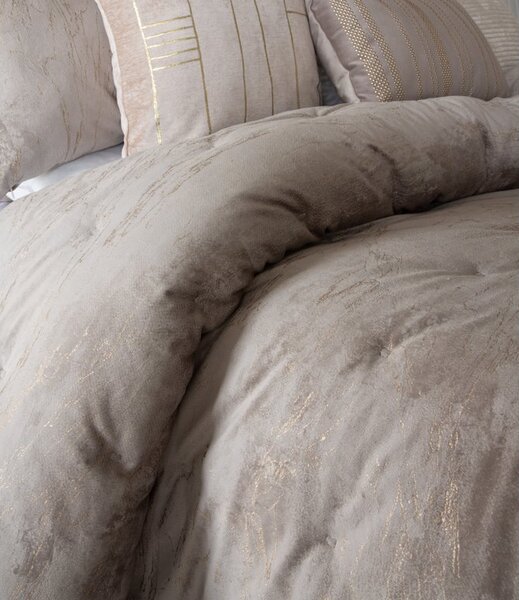 Textil Antilo Šedobéžový přehoz Mylene Taupe, sada se 2 povlaky na polštáře Rozměr: 250x270 cm