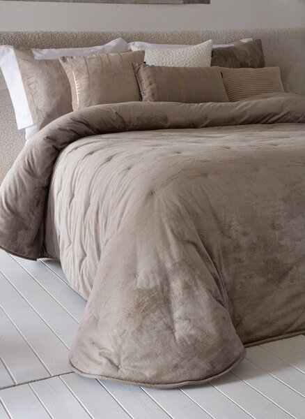 Textil Antilo Šedobéžový přehoz Mylene Taupe, sada se 2 povlaky na polštáře Rozměr: 250x270 cm