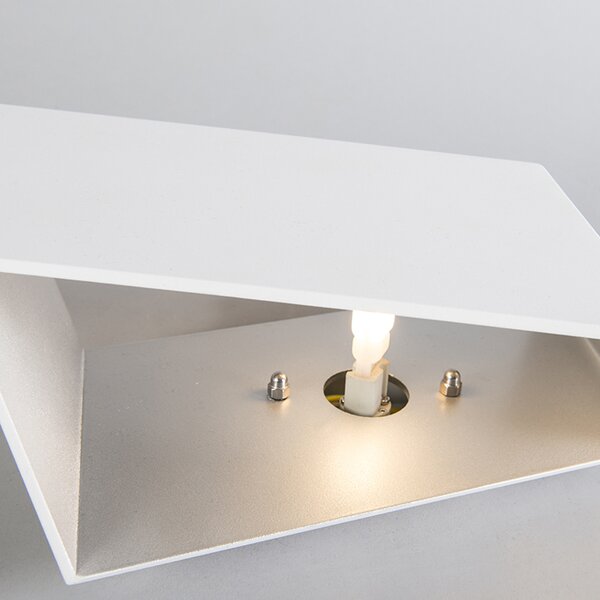 Sada 2 designových nástěnných lamp bílých - Fold