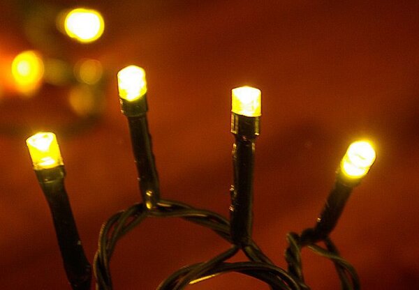 Vánoční LED řetěz 10 m, 100 LED, teple bílý
