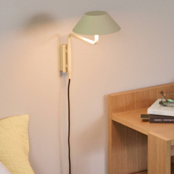 Hübsch LED nástěnné světlo COVER, písková barva, výsuv 30 cm, kov, Krémová / jantar, Obývací pokoj / jídelna, kov, Moderní
