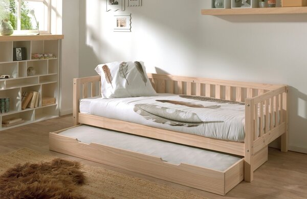 Borovicová zásuvka k posteli Vipack Fritz 198,5 x 94 cm