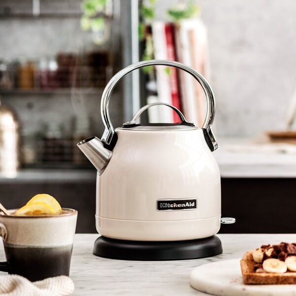 KitchenAid 5KEK1222EAC Rychlovarná konvice Stella krémová