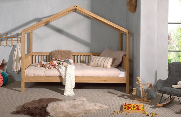 Vipack Dřevěná dětská postel Forrest 200 x 90 cm