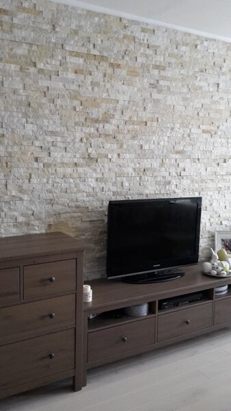 Kamenný obklad, kvarcit IVORY 15x60 cm