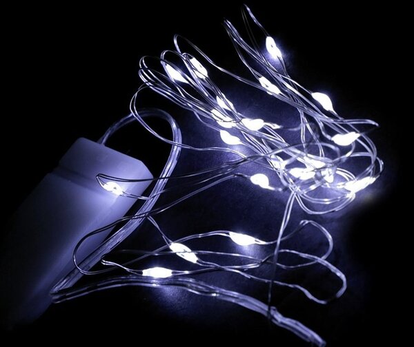 LED osvětlení na baterie na dekorace - bílá teplá