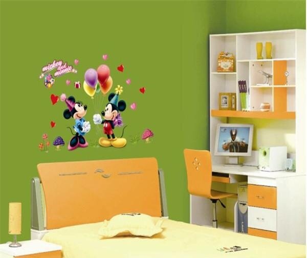 Živá Zeď Samolepka Mickey Mouse a Minnie Velikost: 75 x 120 cm