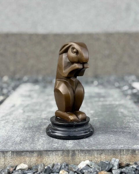 Bronzová socha - Králík - art deco