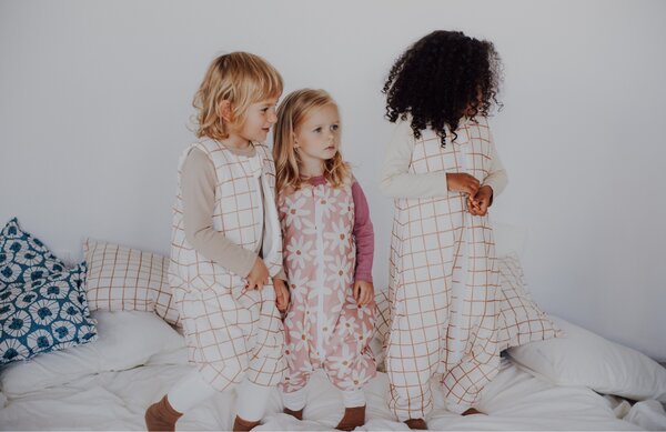 Malomi Kids Růžový bavlněný spací pytel s nohavicemi Blush Daisies 86 cm