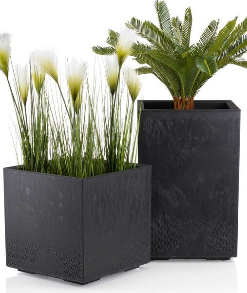 PLASTOVÝ KVĚTINÁČ NA KOLEČKÁCH BETONIQUE 40X40 CM IMITACE BETONU ČERNÁ