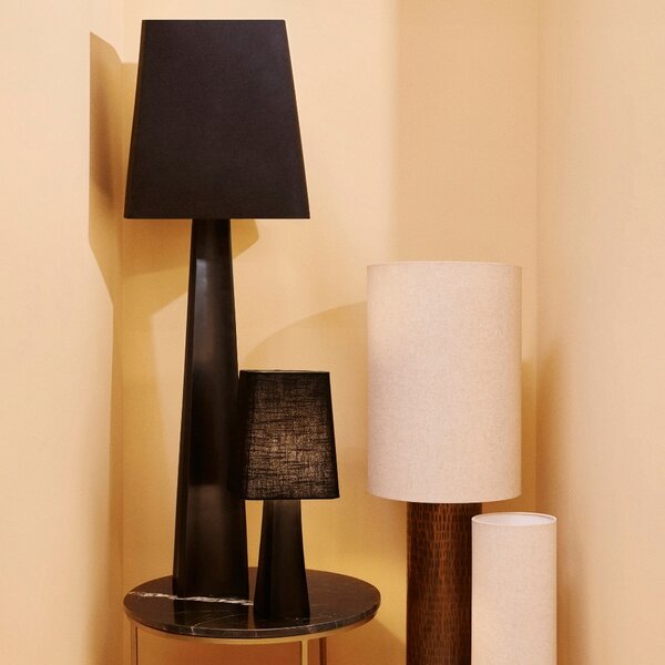 Bizzotto Černá stojací lampa Tripura 151 cm