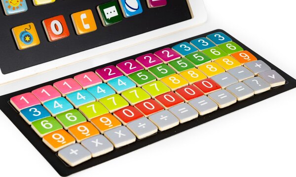 Dřevěný vzdělávací tablet a magnetická tabule ECOTOYS