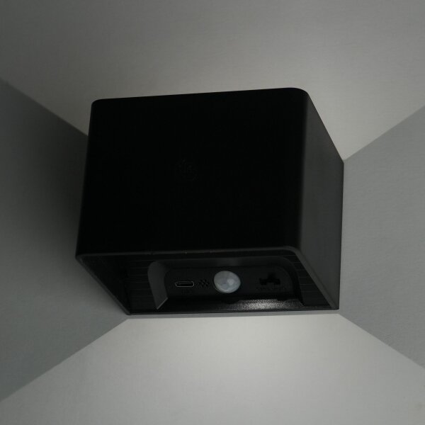 LED Nástěnné svítidlo se senzorem MIRI LED/2,5W/3,7V 3000-6400K 4000 mAh černá