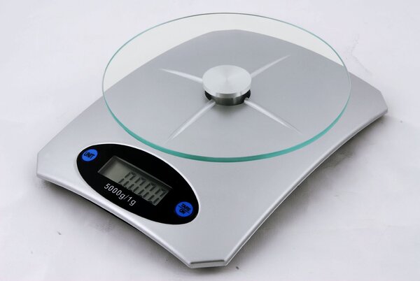 ISO 80 Digitální kuchyňská váha