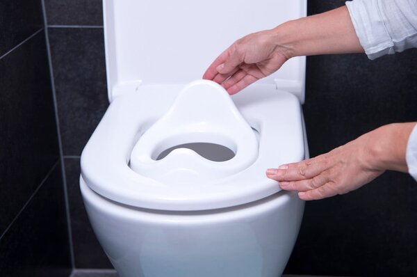 Tmavě růžové dětské WC sedátko Bella Bambina – Rotho