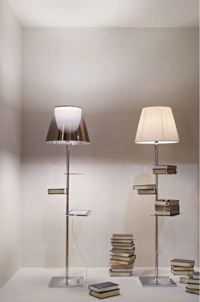 Flos F1011030 Bibliotheque Nationale, stojací lampa s kouřovým difusorem, design Philippe Starck, 1x150W E27, 150cm