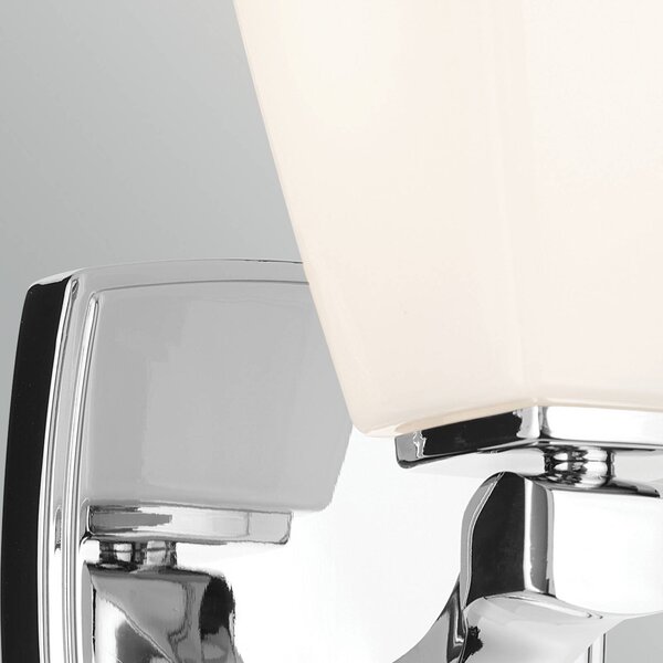 KICHLER Nástěnné světlo Marant, chrom/opal, výška 24 cm, IP44, G9-LED, Chrom / stříbro, Koupelna, kov, Moderní, Nástěnné svítidlo
