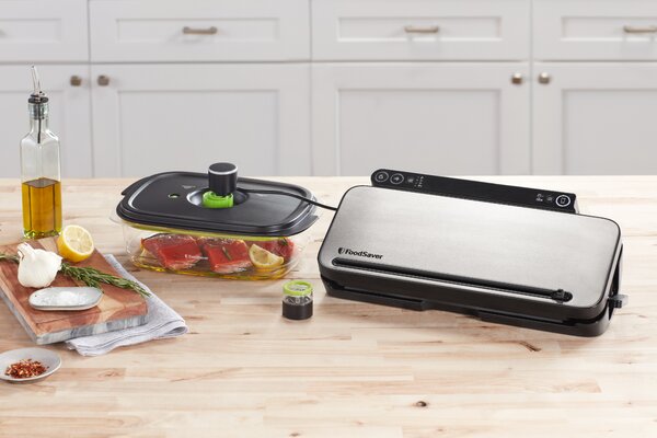 Vakuová svářečka fólií FoodSaver VS3190X, OUT