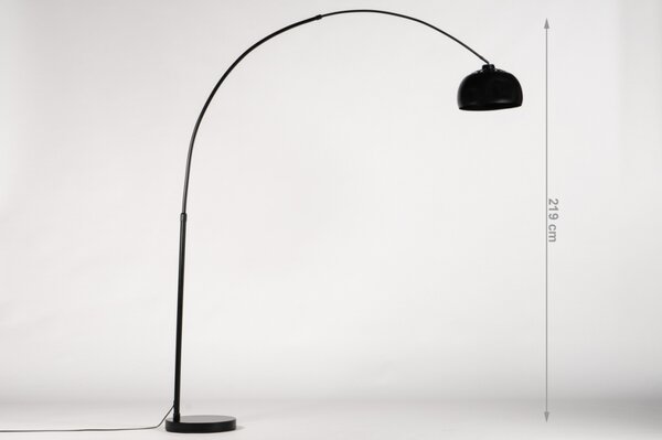 Stojací oblouková lampa Cannes Nero (LMD)