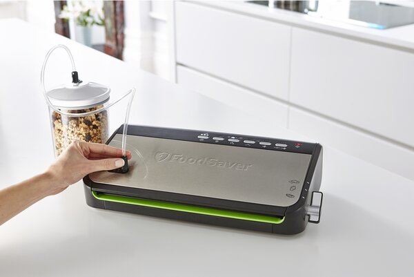 Vakuová svářečka fólií FoodSaver FFS005X