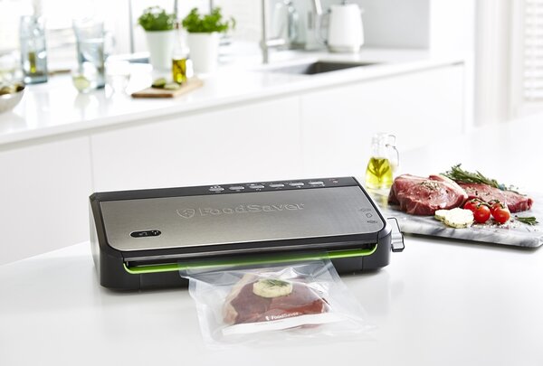 Vakuová svářečka fólií FoodSaver FFS005X