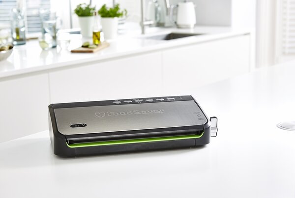 Vakuová svářečka fólií FoodSaver FFS005X