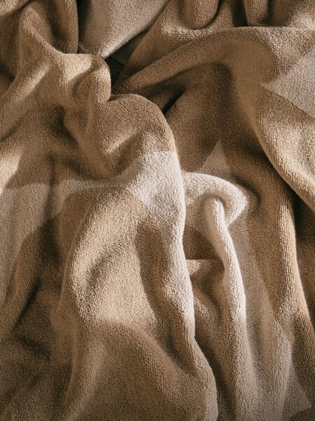 Bavlněná osuška Ebb Sand 140 × 70 cm