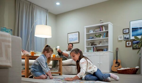 PH 8720169165816 WiZ Smart LED Žárovka s tradičním vzhledem, čirá, 40 W 470lm 2200-6500K (RGB) ST64 E27 - PHILIPS