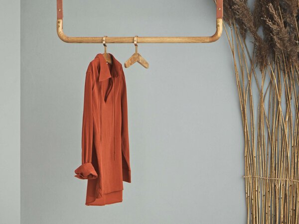 Bolia designová ramínka Trapeze Hanger