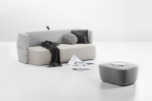 Prostoria designové poufy Revolve