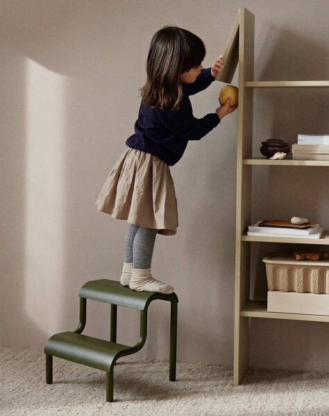 Ferm Living Schůdky Up Step, forest green
