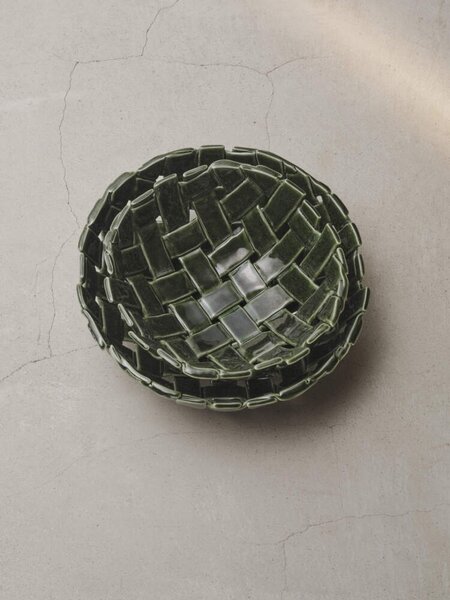 Ferm Living Keramická mísa Plait Bowl Ø30, emerald green