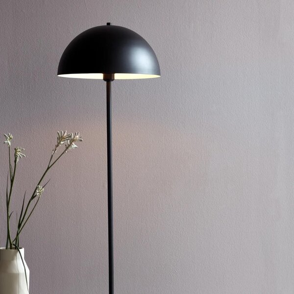 Nordlux Černá kovová stojací lampa Ellen 140 cm