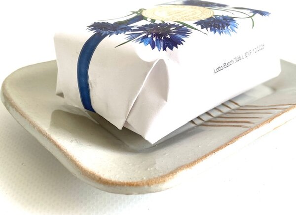 Mýdlenka obdelníková velká bílo-zelená s vroubky