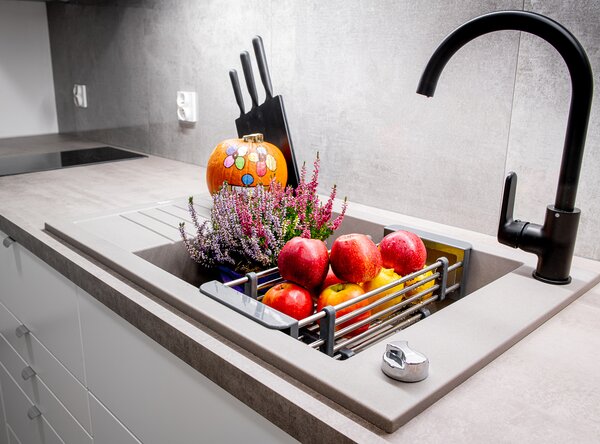 Laveo Pionier, 1-komorový granitový dřez 780x500x207 s krátkým odkapávačem, šedá, LAV-SBR_513T