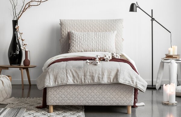 -25 % Dny MOMENTI– Béžová čalouněná jednolůžková postel Miuform Sleepy Luna 90 x 200 cm