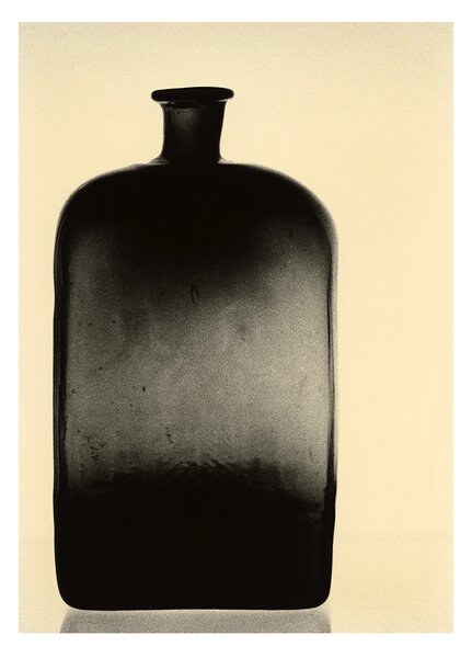 Paper Collective designové moderní obrazy The Bottle (70 x 100 cm)