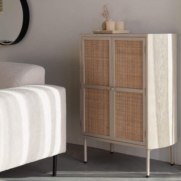 -25 % Dny MOMENTI– White Label Béžová dřevěná komoda s ratanovou výplní WLL AMAYA 80 x 38 cm