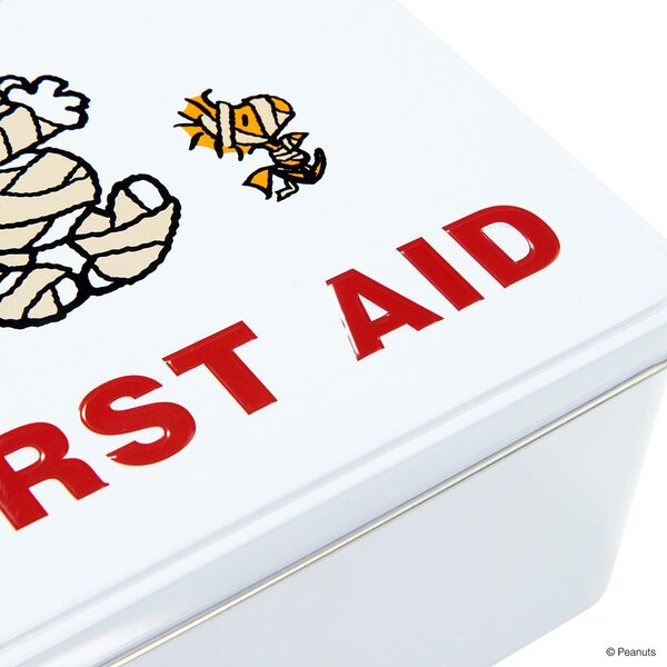 PEANUTS Dóza First Aid