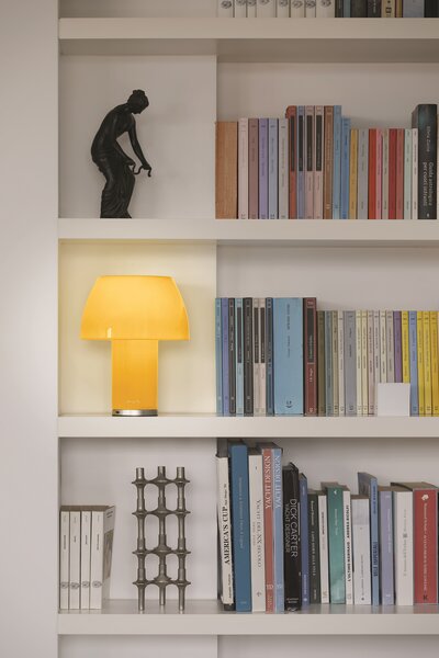 Nemo Lorosae, žlutá stolní lampička se stínidlem ze skla, USB-C, 3W LED 2700, výška 25cm, IP55