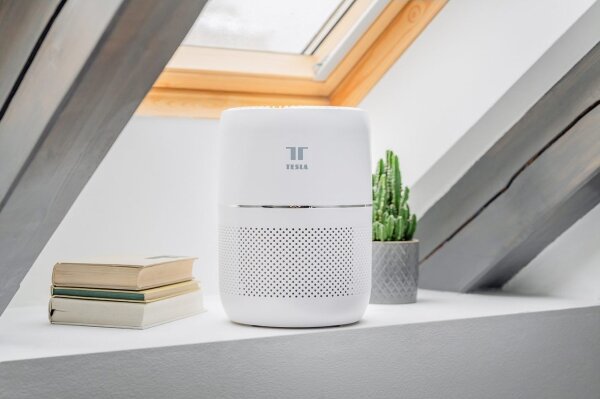TESLA Smart - Chytrá čistička vzduchu Mini 30W/230V Wi-Fi