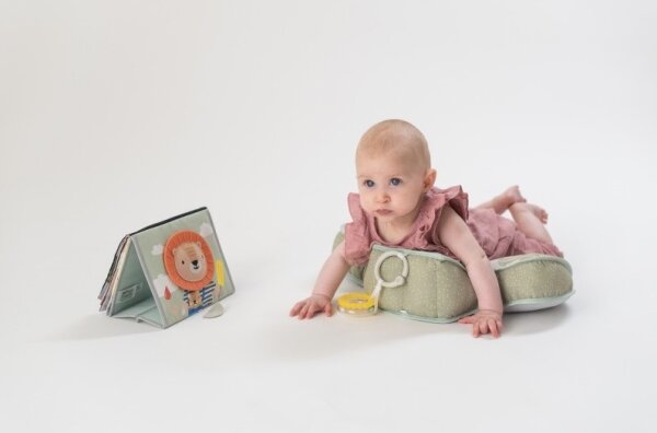 Taf Toys - Dětský polštářek pro hru na bříšku TUMMY-TIME savana
