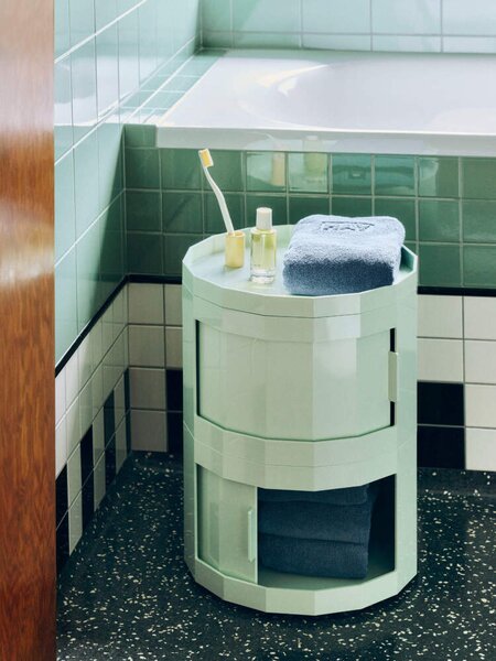 HAY Úložný stolek Facet Cabinet 20, soft mint
