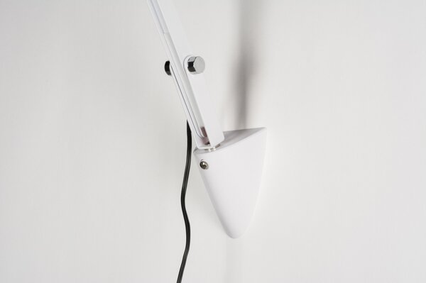 Nástěnné designové LED svítidlo s ramenem Raull White (LMD)