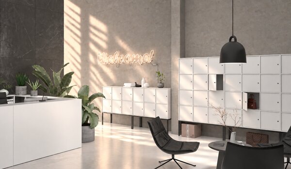 Kancelářská skříň FRAME, 6x dveře, prostor pro TV, 1299 x 450 x 2162 mm, cylindrický zámek, bílá