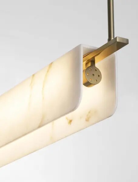 LED stmívatelný mosazno-zlatý moderní lustr Aider