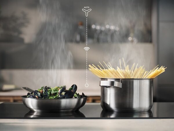 Electrolux EIV634 Černá Vestavěné 60 cm Indukční varná deska se zónami 4 zóna/zón
