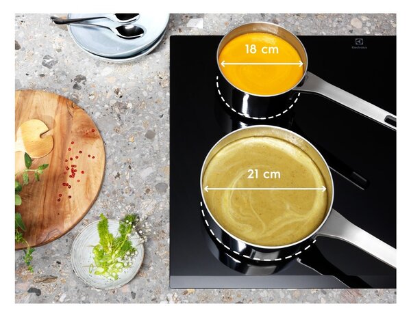 Electrolux EIV634 Černá Vestavěné 60 cm Indukční varná deska se zónami 4 zóna/zón