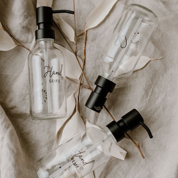 Skleněný dávkovač mýdla Heart Transparent 250 ml