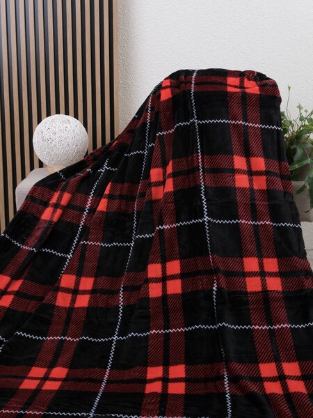 MK Lůžkoviny Deka mikroplyš 220 × 200 cm – Scot červené